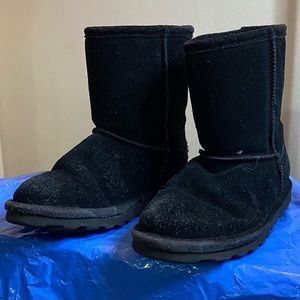 GUC Bearpaw Girls Black Boots | Size 1